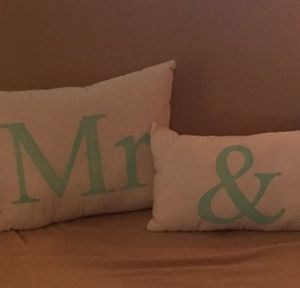 Mr and Mrs Pillows